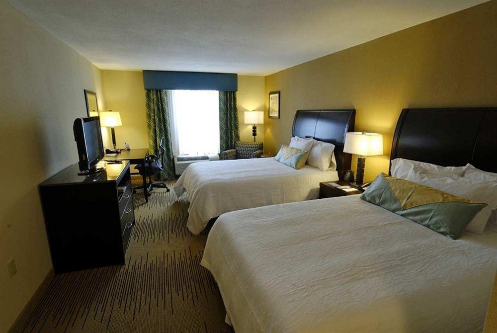 Hilton Garden Inn Cincinnati/Mason Pokój zdjęcie